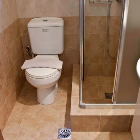 Vila Stelianna Engaraí