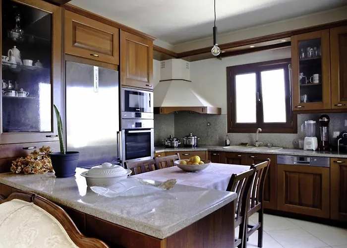 Stelianna Villa Engares